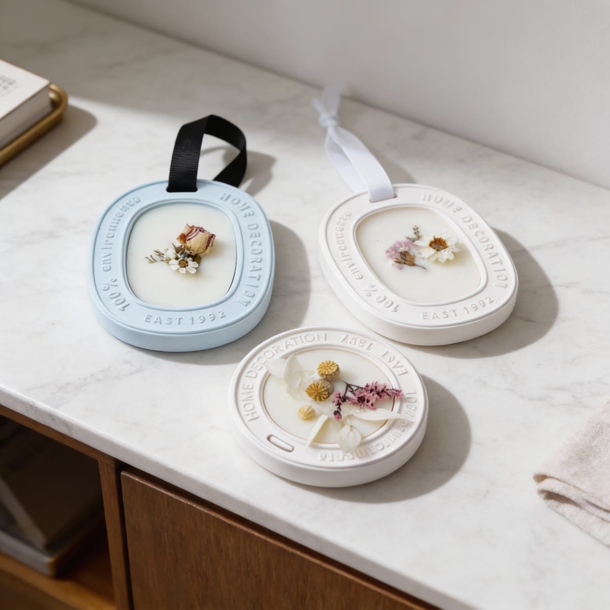 Botanical Scented Wax Ornament product presentation